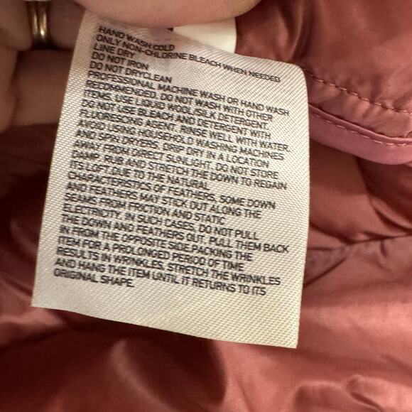 Uniqlo Down Puffer Jacket Womens Small Dusty Rose Pink Full Zip Packable - Picture 6 of 7